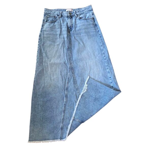 Lucky Brand Light Wash Denim Jean Raw Hem Maxi Skirt | 8/29 | EUC Preppy Boho - Picture 4 of 12